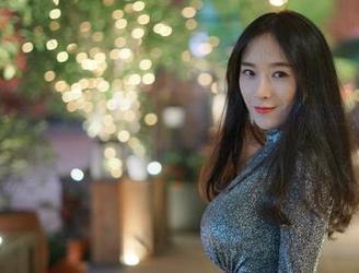 微密圈 – 一言不合就拍万圣节写真，辣妈女神果无圣光赋予的画风，调调竟然也那么好。