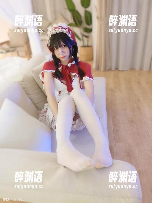 倾斜的视角下，逐月Su的和服cos，这图片值得反复推敲！