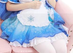 随便点一页，雪晴Astra的OL大姐姐图片更新总让我惊讶！