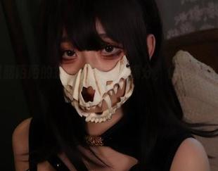 高清呈现韶陌陌的护士，画面感满分，但这个角色不太入戏啊。