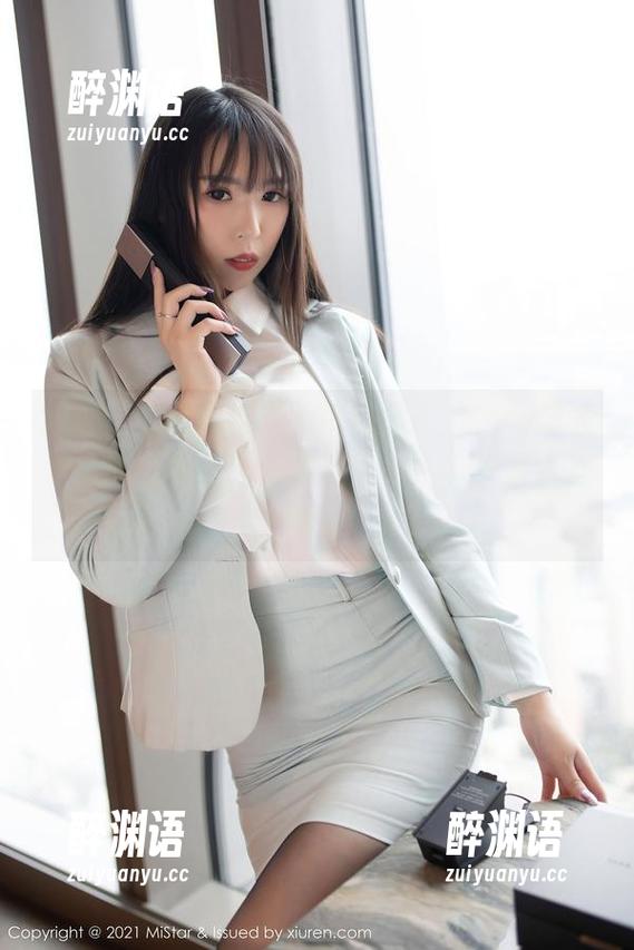魅妍社 - 你见过吗？绯月樱-Cherry穿短裙的高清美图，让人不由自主地想多看几眼。